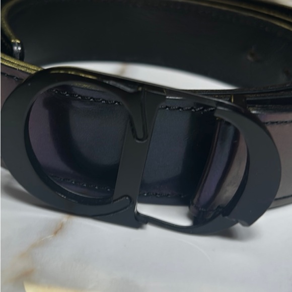 Dior Black Leather Belt with Sleek Design - Picture 1 of 3